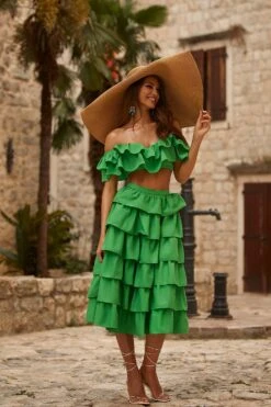 Tia Set -Luxury Evening Wear Store 109 2f4f3599 5e2a 4bff 8cfe 6fd942299959