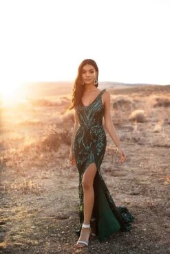 Danica Sequin Gown - Emerald 7 Danica Sequin Gown - Emerald -Luxury Evening Wear Store 10 a2eb2d56 2380 46f9 abd4 07f3bc2204df