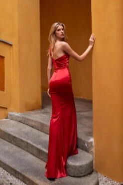 Betty - Red 15 Betty - Red -Luxury Evening Wear Store 129 2e02cc06 d2ee 4043 be6d 8e4d7eda1512