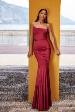 Leona - Burgundy -Luxury Evening Wear Store 132 9dff5407 f4c3 4151 a739 2fe19a7c0e7b