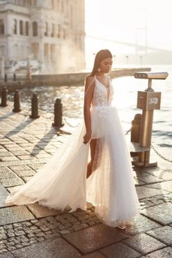 Sanem Gown -Luxury Evening Wear Store 13 c06beb6b 6aa3 4d78 869d 9883cc774811