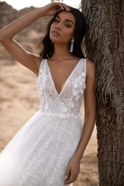 Hazel Gown -Luxury Evening Wear Store 16 04641af4 628e 4c05 9628 32f337bce4f4