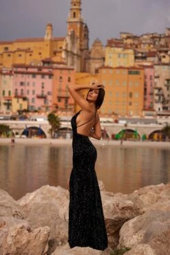 Lili - Black -Luxury Evening Wear Store 16 5779e05b 5fd7 4ca1 825e 372c9fa6e33e