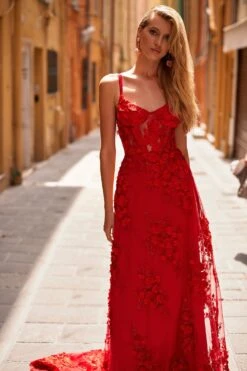 Magda - Red 14 Magda - Red -Luxury Evening Wear Store 26 c2f4a45d 51ac 47a2 a827 c47a0401135c