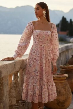 Featured Products 13 Sanela Dress