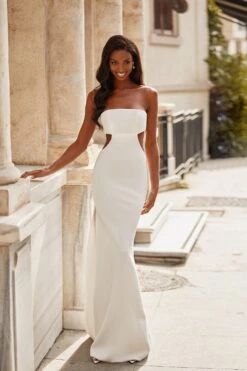 Arwen - White -Luxury Evening Wear Store 40 912f6001 3fec 4ad5 a46b 94085cbad1f9