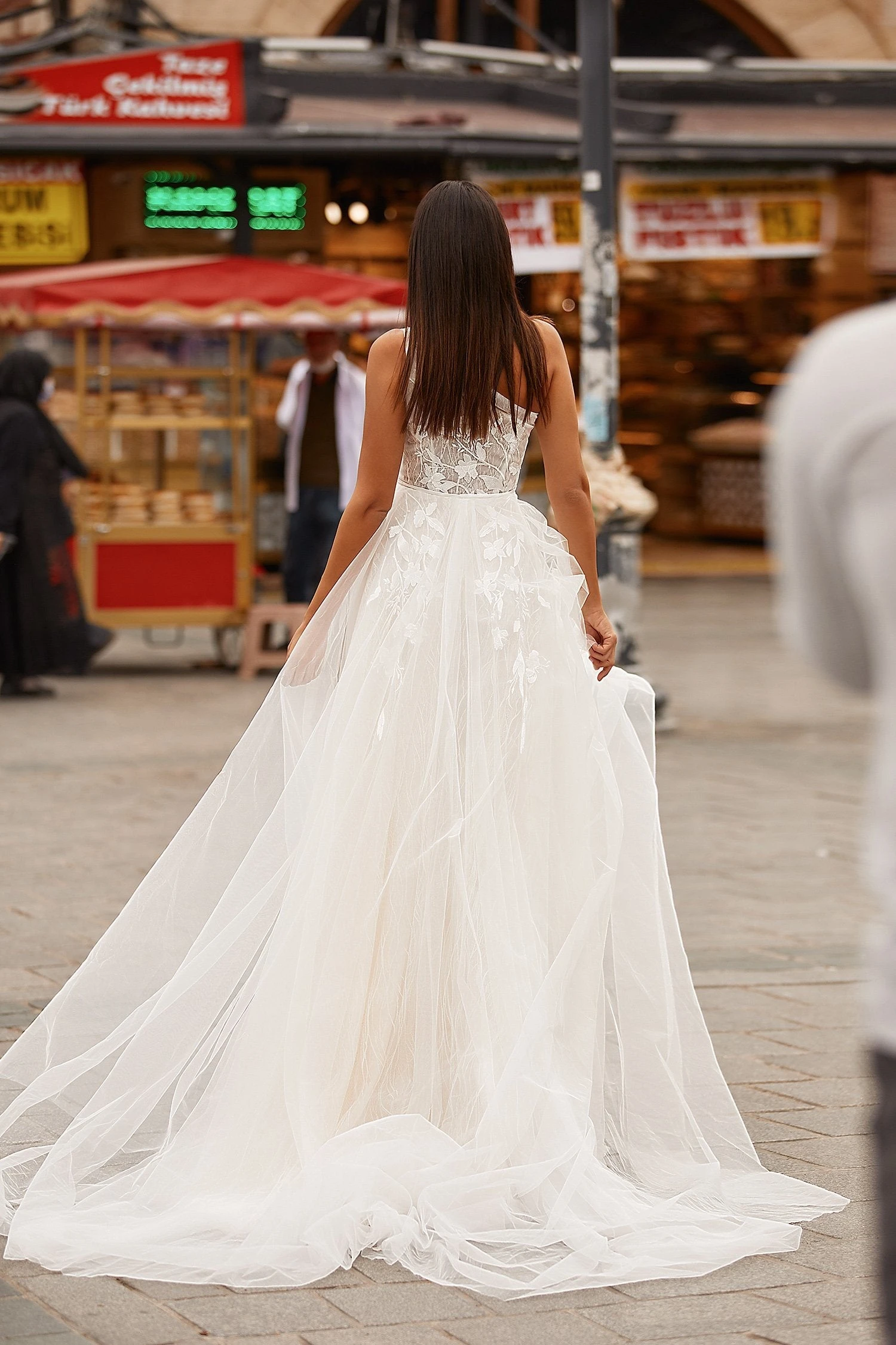 Berna Gown 2 Berna Gown - Image 2