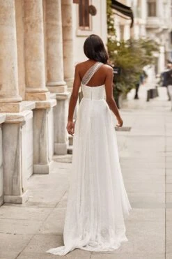 Luxury Evening Wear Store -Luxury Evening Wear Store 46 93817711 f01e 435b 80c9 bab7a1fe505f