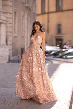 Fiorella 11 Fiorella -Luxury Evening Wear Store 4 c9639d22 59a2 4c4c b035 46de8765e420