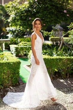 Luriana - White -Luxury Evening Wear Store 50