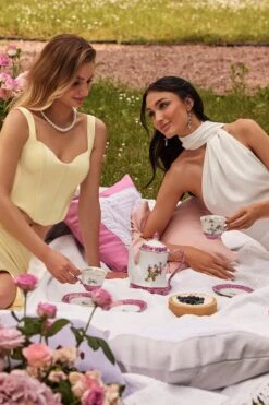 Sofia - White -Luxury Evening Wear Store 60 bb59c980 ecd5 4573 96ab 964455af8694