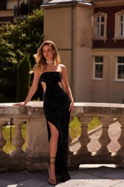 Cheryce - Black 11 Cheryce - Black -Luxury Evening Wear Store 61 1c0753ce f42f 4998 9e63 7d149db44d86