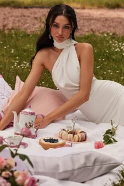 Sofia - White -Luxury Evening Wear Store 64 a0ab7e35 f490 420f 8e2d f42c756966b5