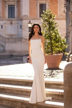 Giorgia - White -Luxury Evening Wear Store 93 e4111306 731e 4bad 9d1f 54f280aee7d4