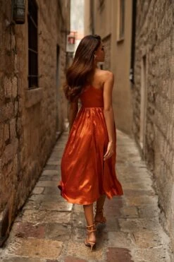 Featured Products -Luxury Evening Wear Store 96 e72141de de76 469b 9934 a7139ddaf763