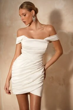 Roberta Dress 18 Roberta Dress -Luxury Evening Wear Store 9 f0fd213f 6428 44da 92e6 93d5be043c8c